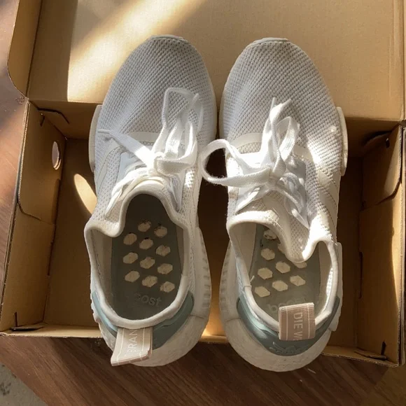 Adidas NMD - Picture 2 of 8